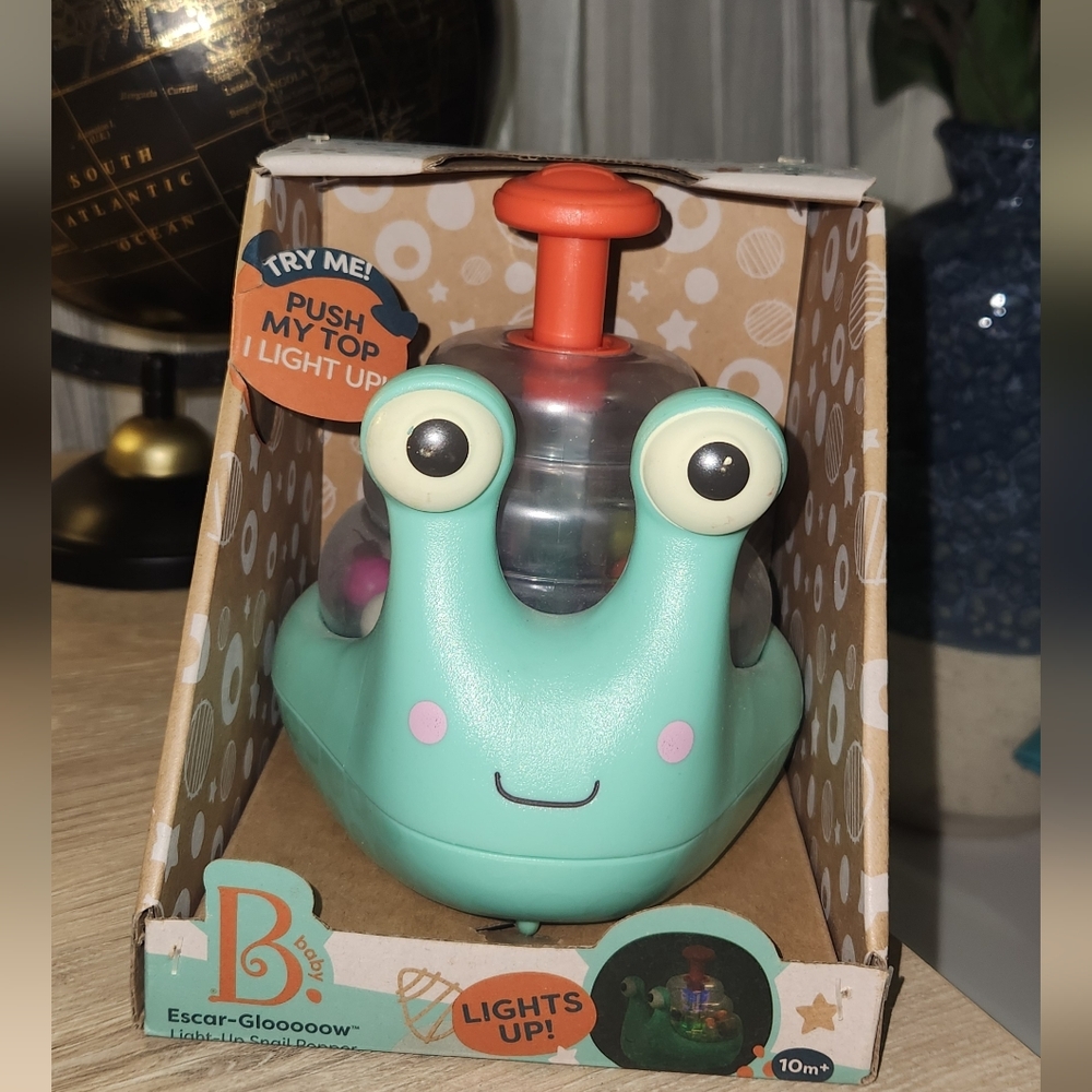 Source Unknown Light-Up Snail Toy - Mint and Coral